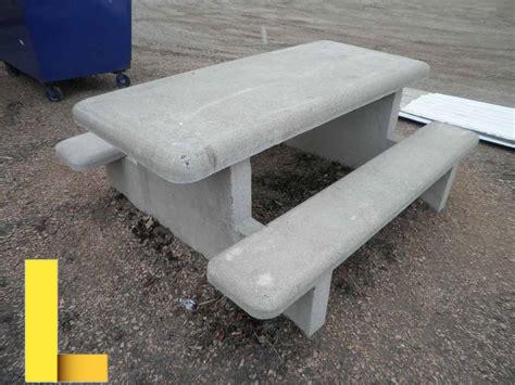 concrete-picnic-tables,Advantages of Concrete Picnic Tables,thqAdvantagesofConcretePicnicTables