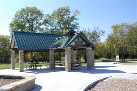 classic-recreation-shelters,Designs of Classic Recreation Shelters,thqDesigns-of-Classic-Recreation-Shelters