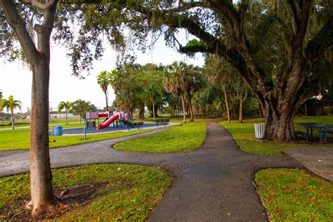 north-lauderdale-parks-and-recreation,Facilities at North Lauderdale Parks and Recreation,thqFacilitiesatNorthLauderdaleParksandRecreation