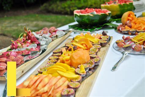 catering-for-picnics-near-me,How to Choose a Picnic Caterer,thqHowtoChooseaPicnicCaterer