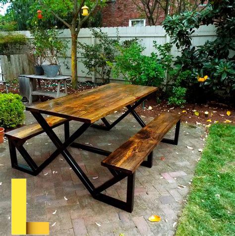 rustic-picnic-table,How to Choose the Right Rustic Picnic Table,thqHowtoChoosetheRightRusticPicnicTable