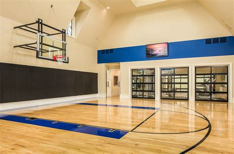 adult-recreational-basketball,Indoor Basketball Court,thqIndoorBasketballCourtpidApimkten-USadltmoderatet1