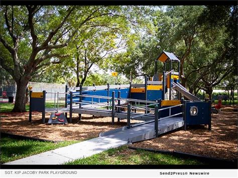 pompano-beach-parks-and-recreation,Outdoor Activities in Pompano Beach Parks and Recreation,thqOutdoorActivitiesinPompanoBeachParksandRecreation