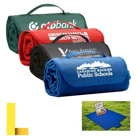 rollup-picnic-blanket,How to Choose the Best Rollup Picnic Blanket,thqRollupPicnicBlanket