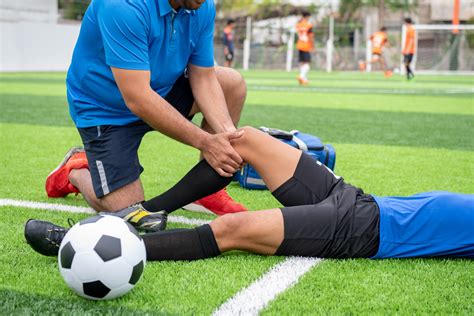 adult-recreational-soccer,Staying Safe While Playing Adult Recreational Soccer,thqStayingSafeWhilePlayingAdultRecreationalSoccer