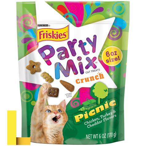 friskies-party-mix-picnic-crunch,Friskies Party Mix Picnic Crunch Eating,thqcateatingfriskiespartymixpicniccrunchpidApimkten-USadltmoderatet1