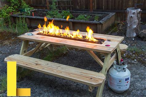 fire-pit-picnic-table,DIY Fire Pit Picnic Table,thqfirepitpicnictablediy