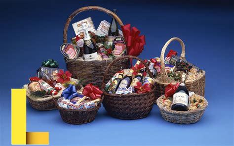 company-picnic-giveaway-ideas,Food and Beverage Gift Baskets,thqfoodandbeveragegiftbaskets