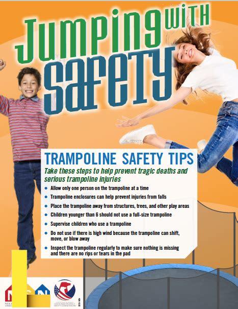 recreational-trampoline,Recreational Trampoline Safety Tips,thqrecreationaltrampolinesafetytips