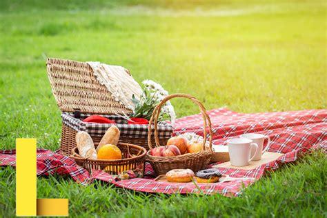 where-to-have-a-picnic-near-me,Romantic Picnic,thqromanticpicnic